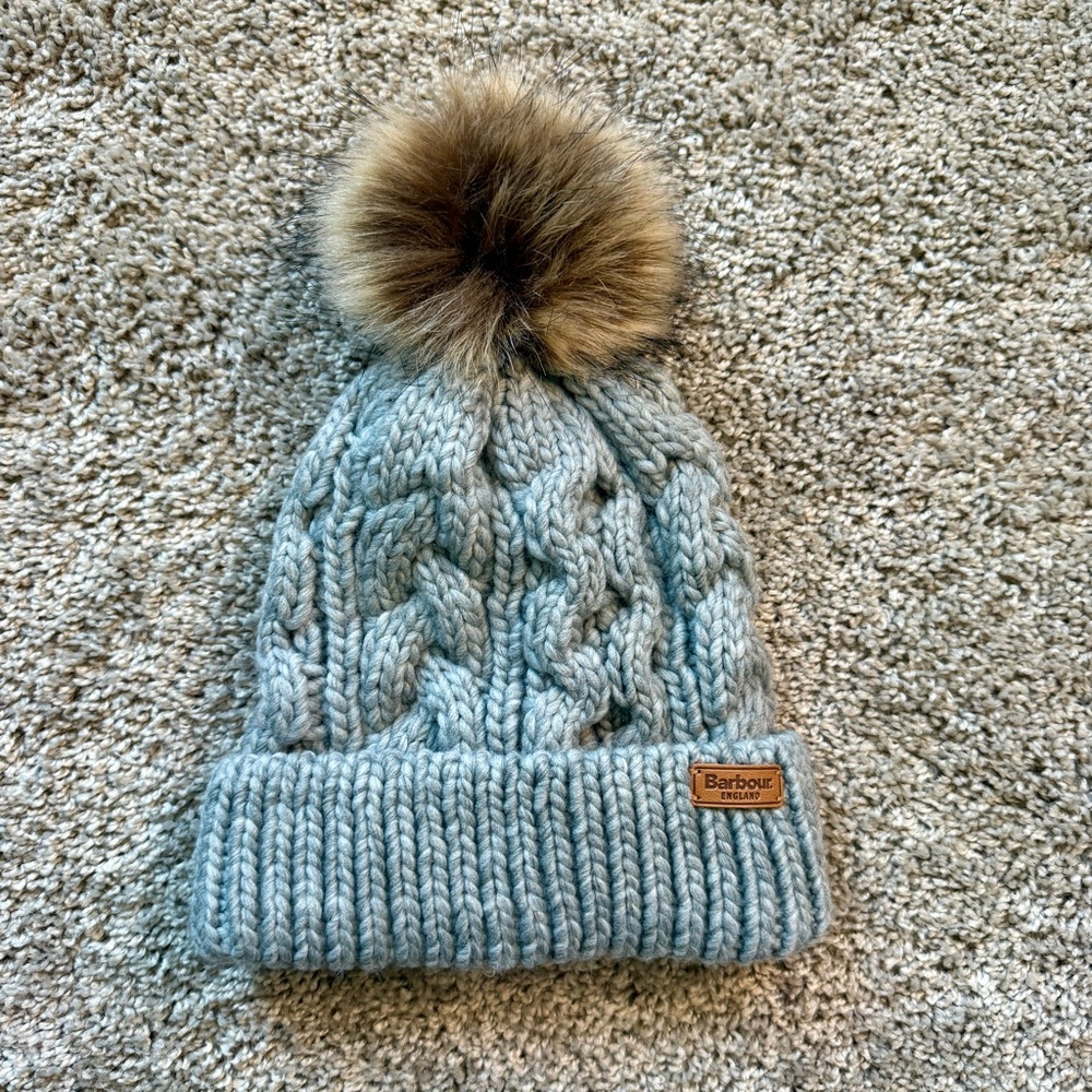 Barbour Penshaw Cable Beanie in Grey